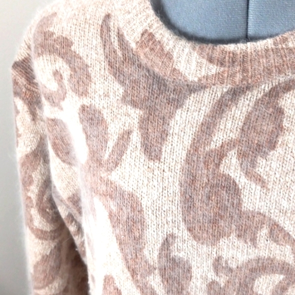 Croft&Barrow Tan/Brown Silk Sweater Sz med - Picture 2 of 6